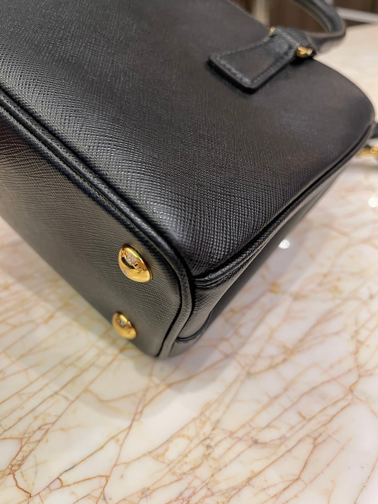 Prada Galleria Mini Tote Preta