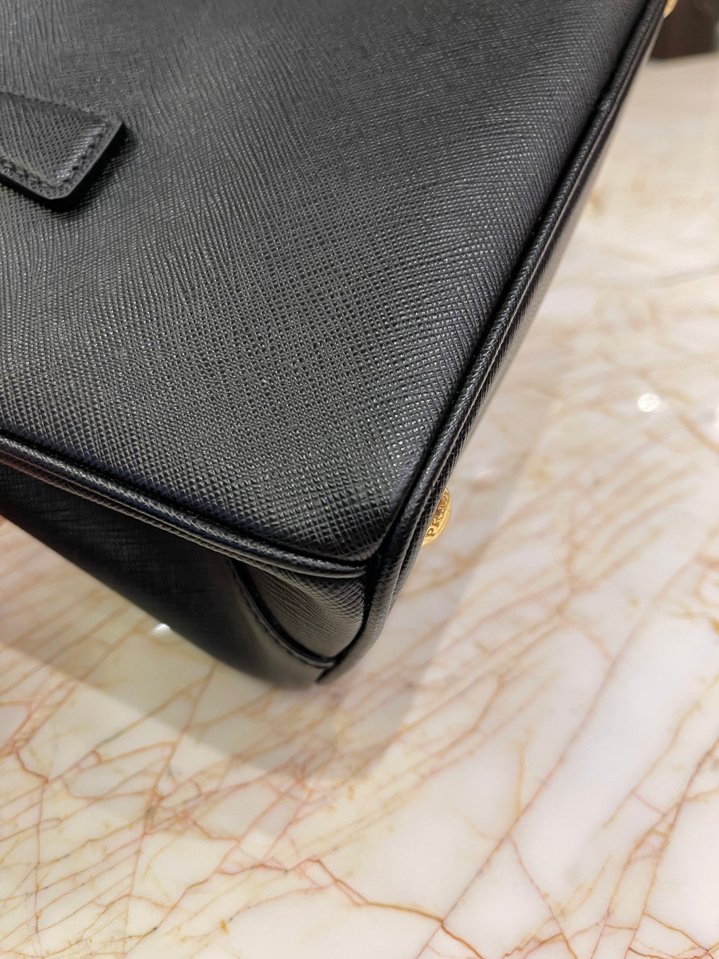 Prada Galleria Mini Tote Preta