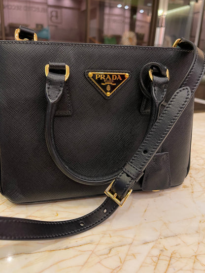 Prada Galleria Mini Tote Preta