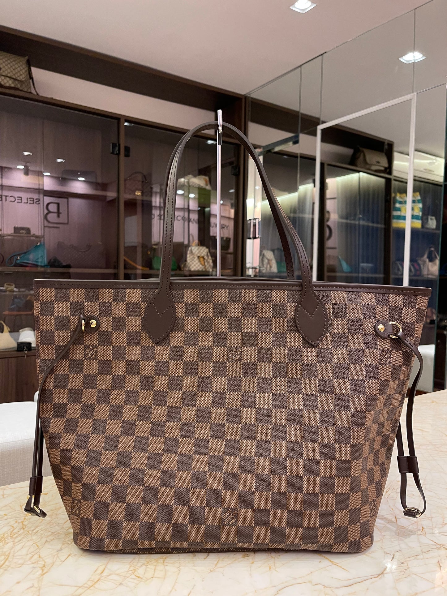 Louis Vuitton Neverfull Damier Ebene MM