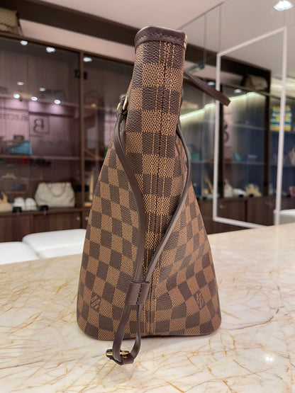 Louis Vuitton Neverfull Damier Ebene MM