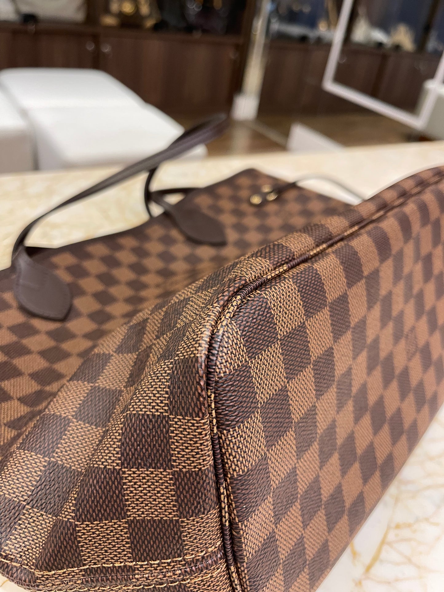 Louis Vuitton Neverfull Damier Ebene MM