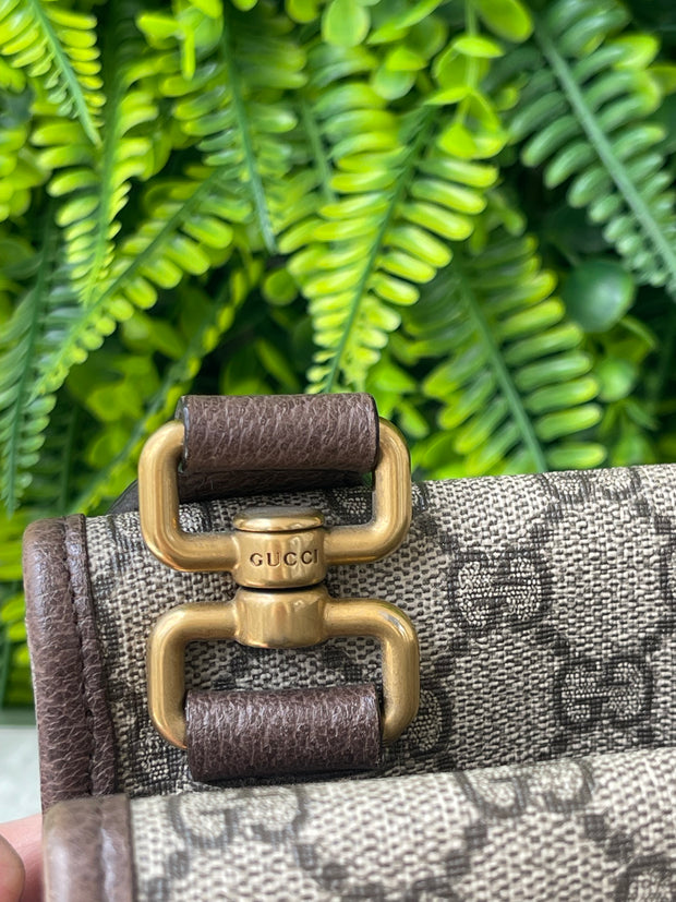 Gucci Transversal Messenger GG Supreme