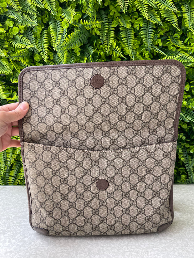 Gucci Transversal Messenger GG Supreme