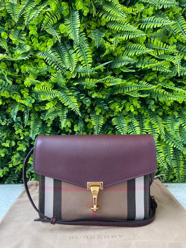 Burberry Haymarket Crossbody Vinho