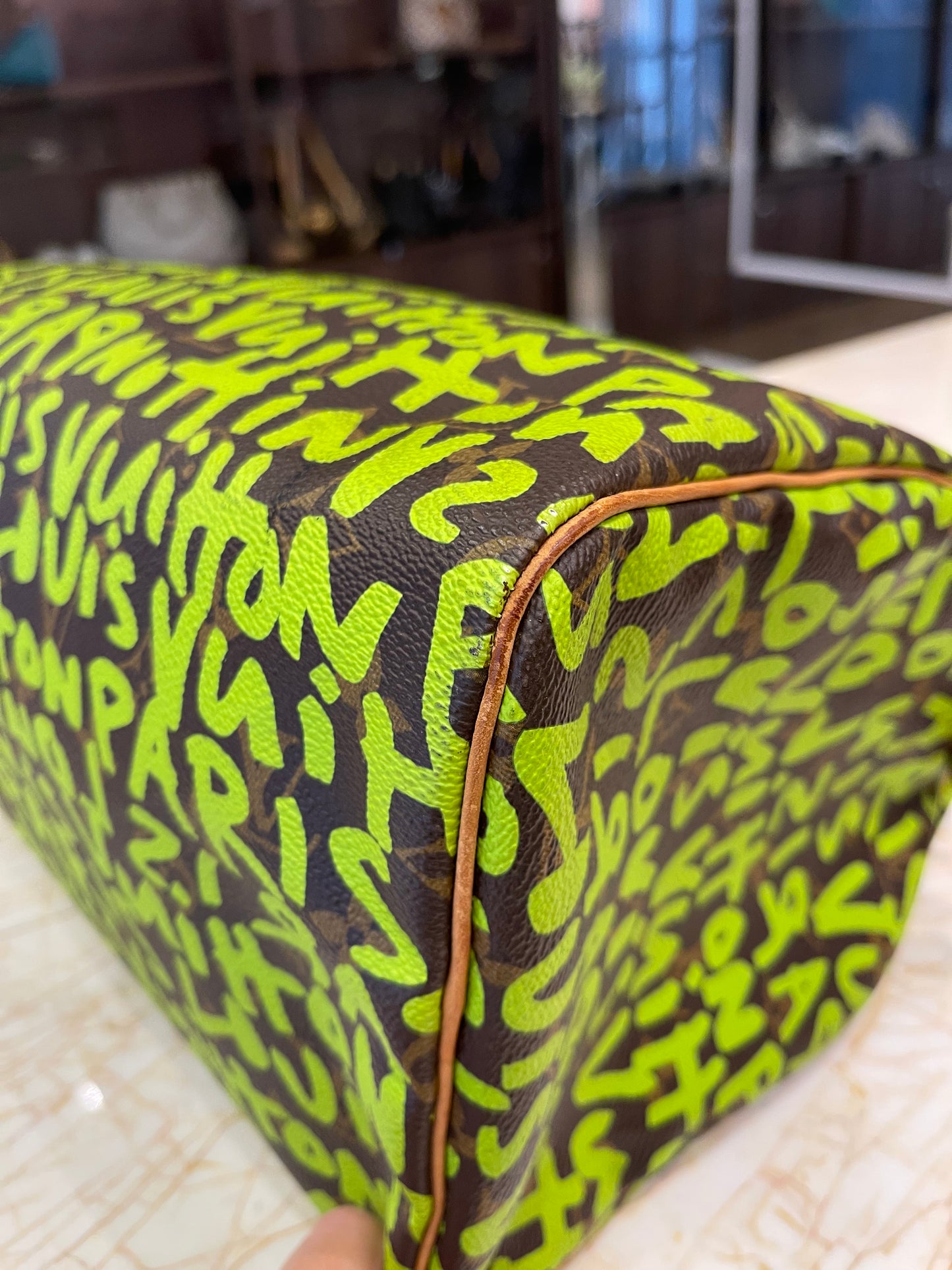 Louis Vuitton Speedy 30 Monogram Graffiti