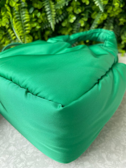 Prada Re-nylon Soft Puffer Verde