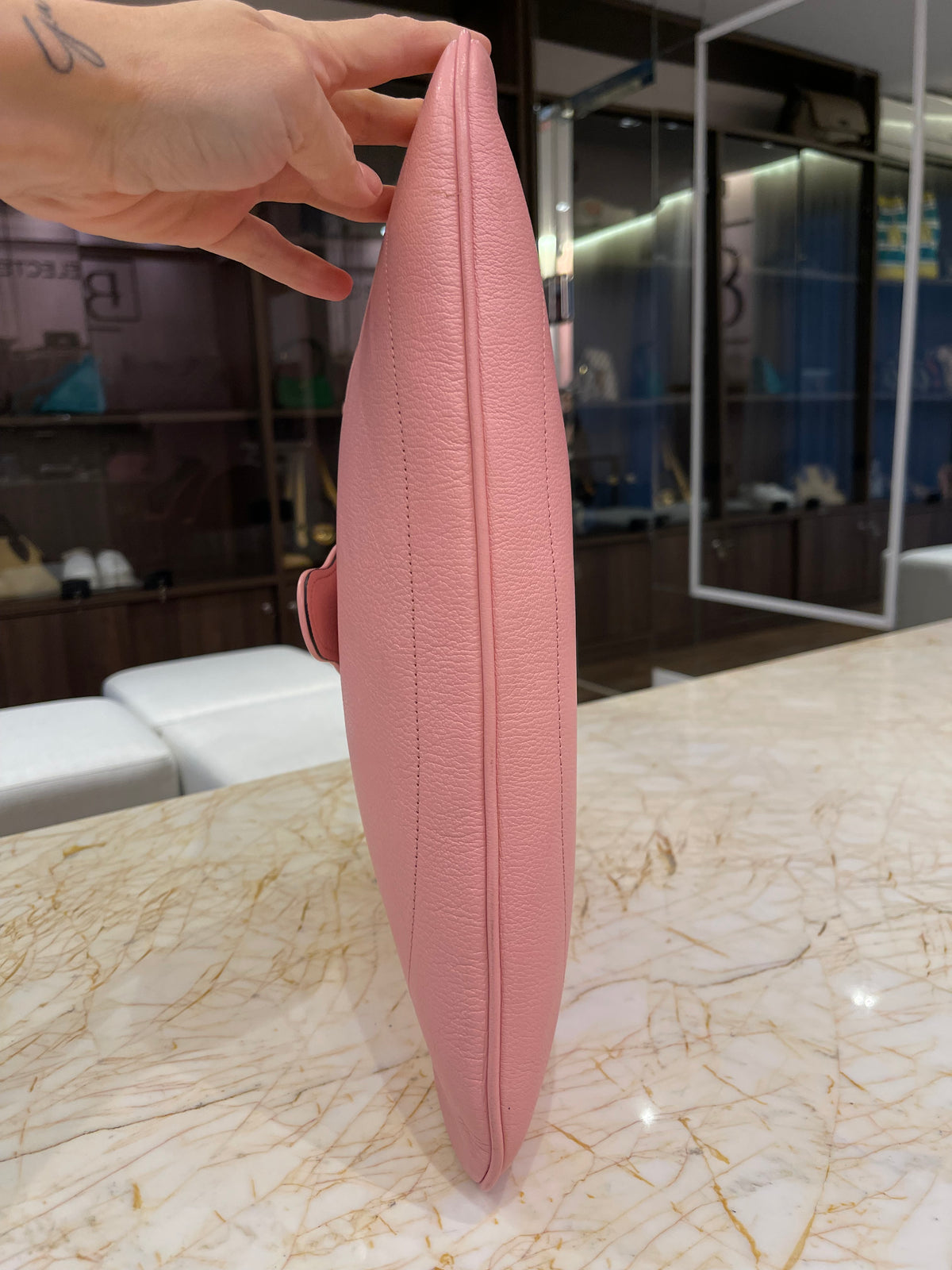 Gucci Aphrodite Leather Shoulder Bag Rosa