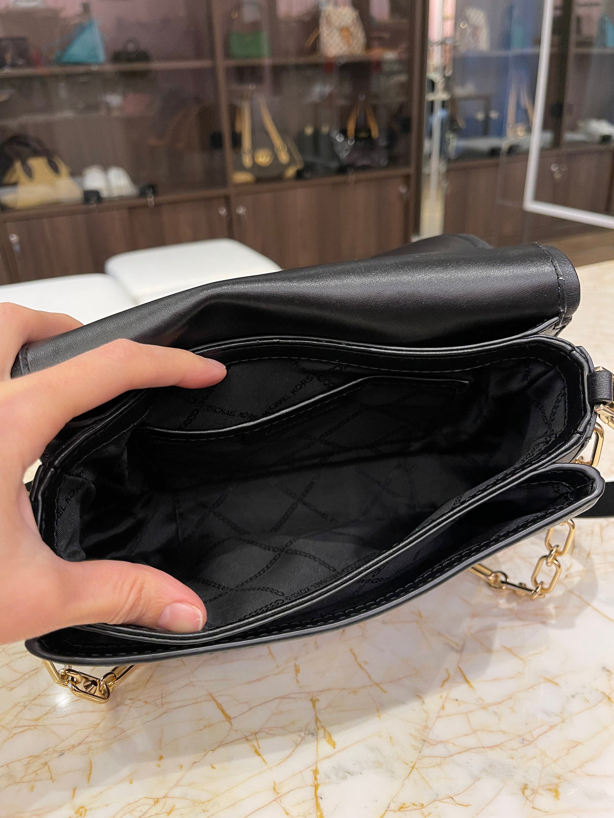 Michael Kors Parker em Couro Preto