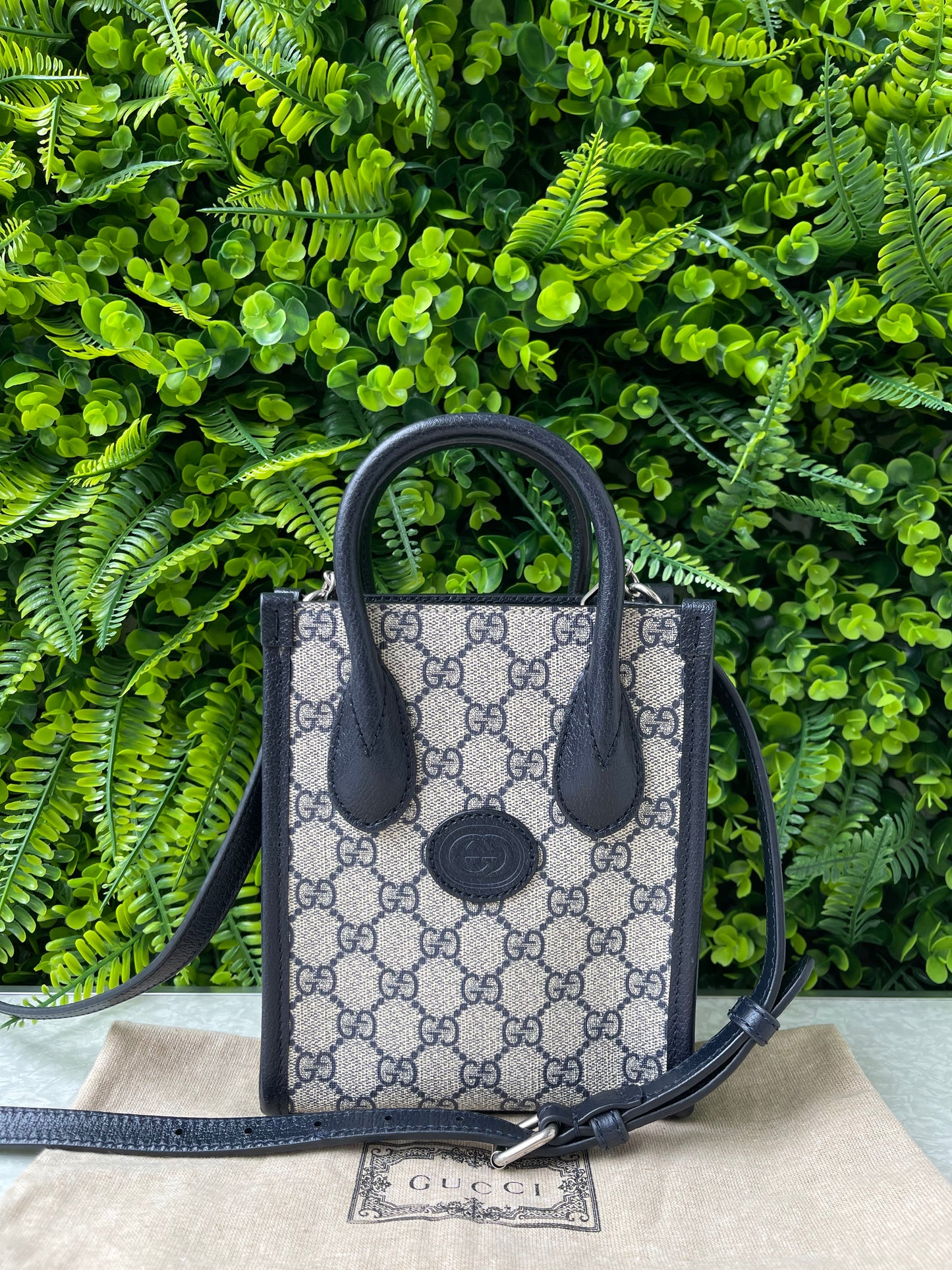 Gucci Mini GG Supreme Azul
