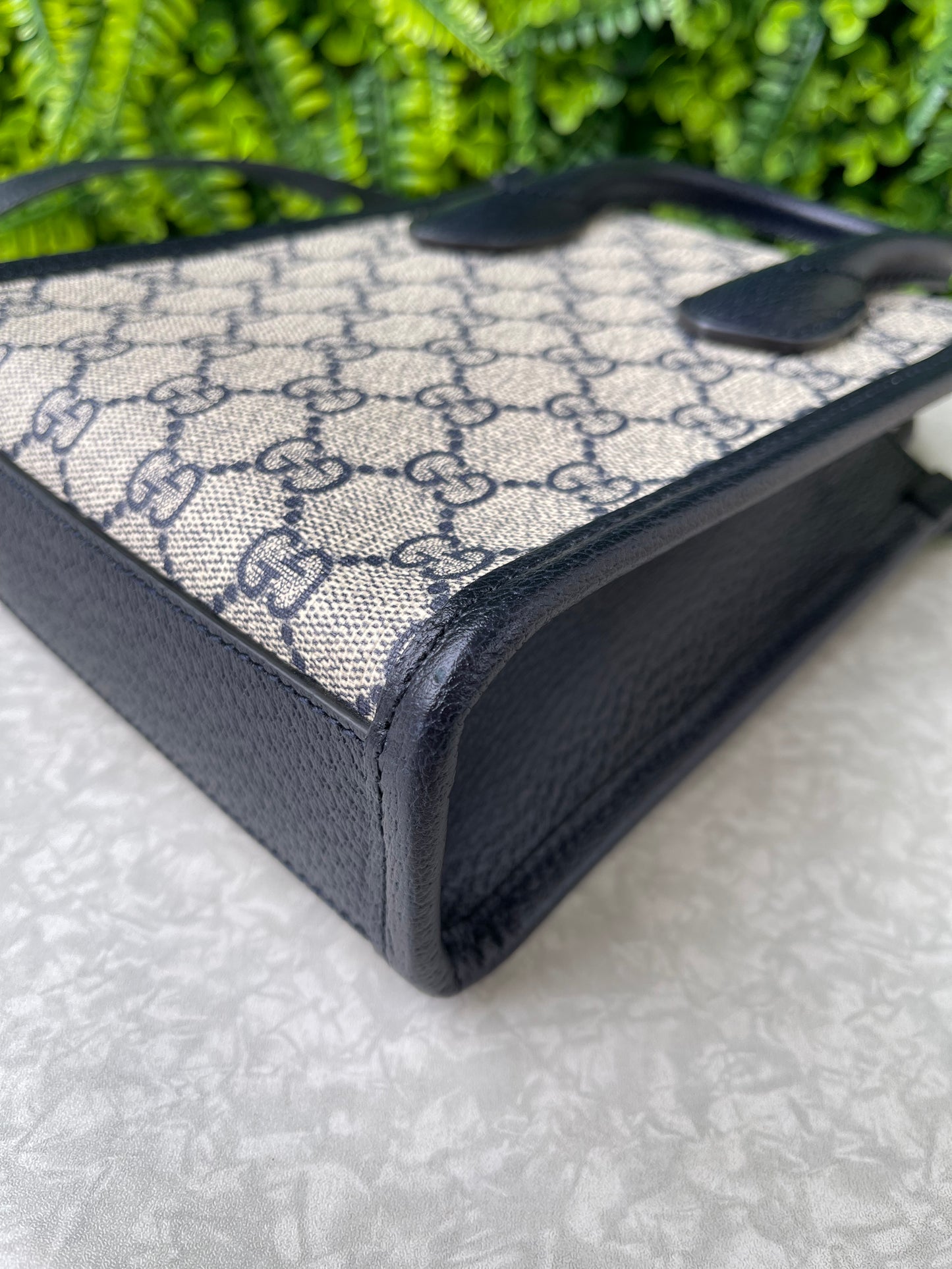 Gucci Mini GG Supreme Azul