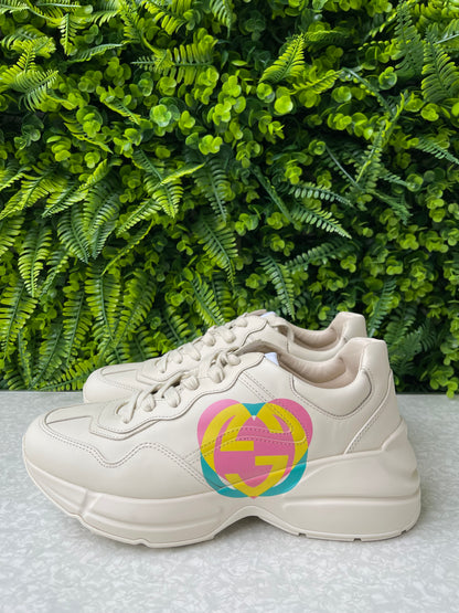 Tênis Gucci Rhyton Heart