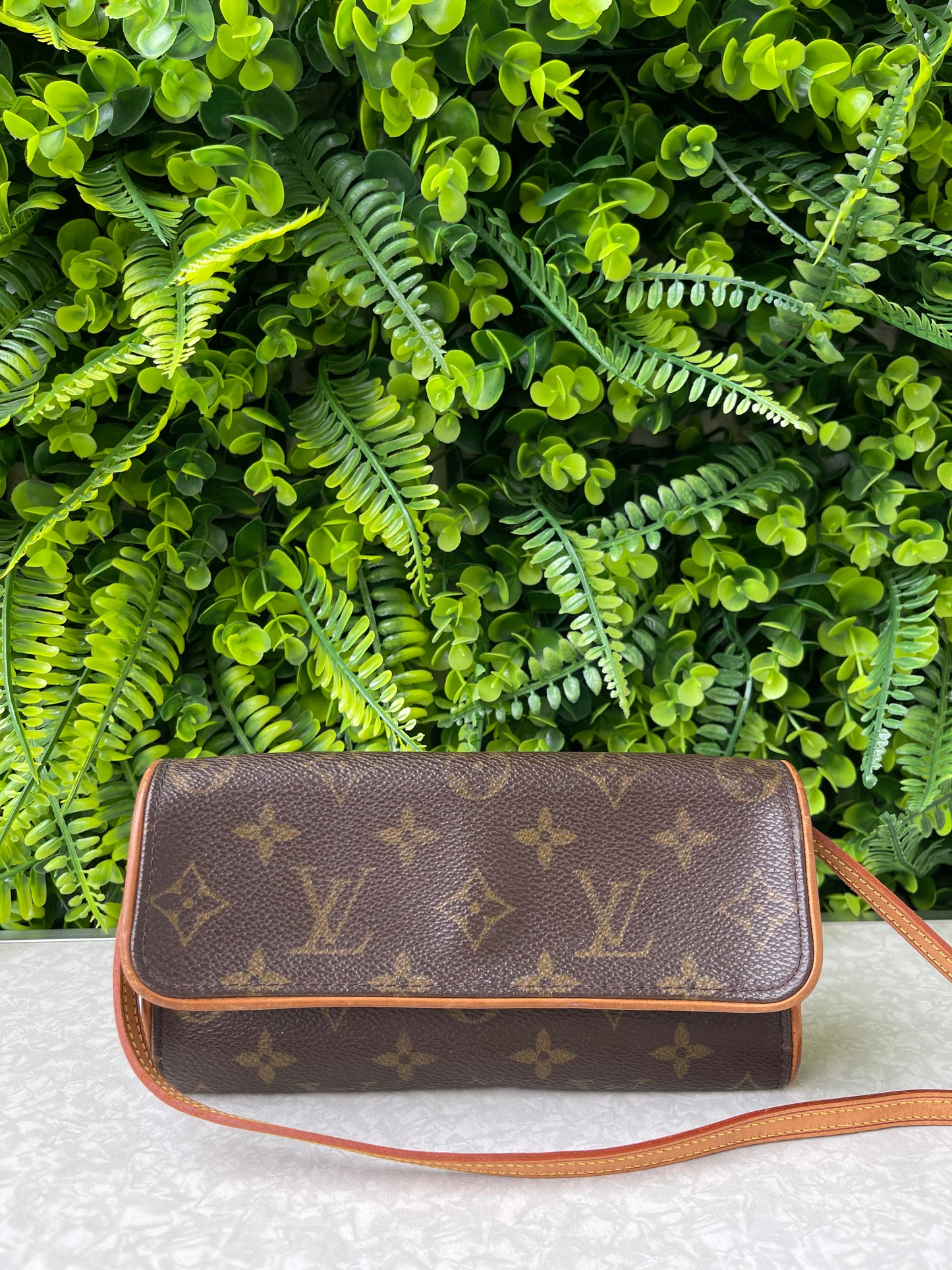 Louis Vuitton Monogram Shoulder Bag