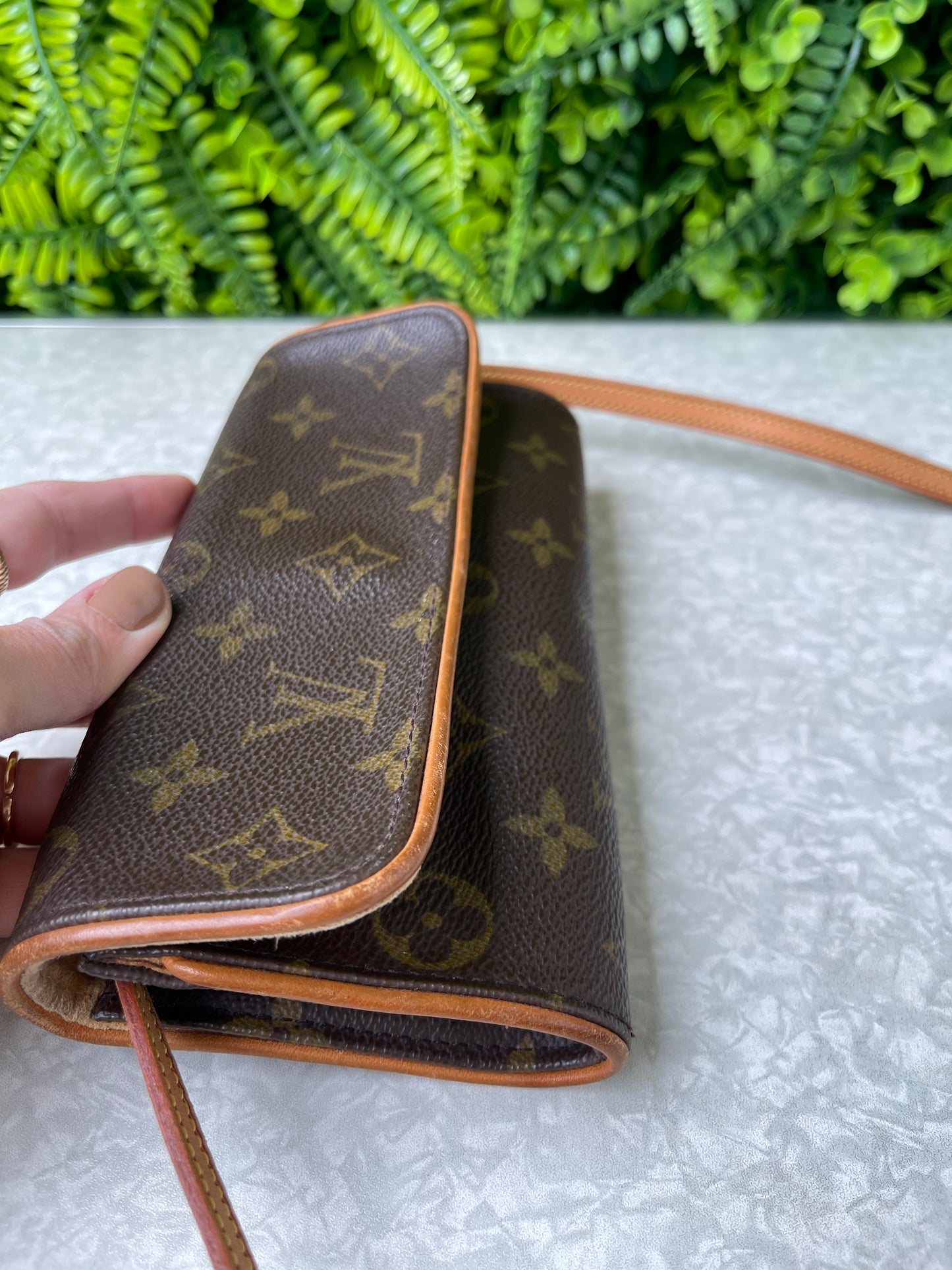 Louis Vuitton Monogram Shoulder Bag