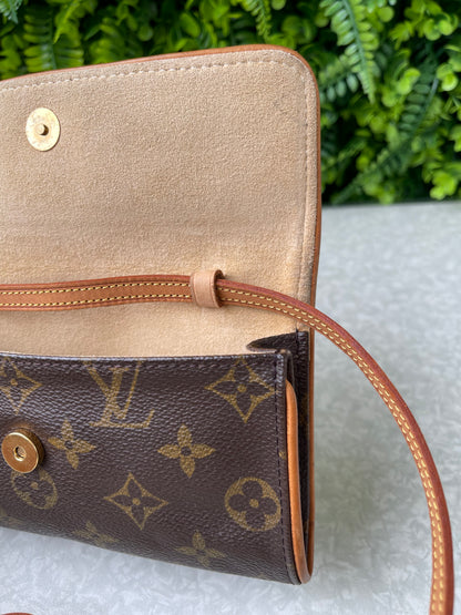 Louis Vuitton Monogram Shoulder Bag