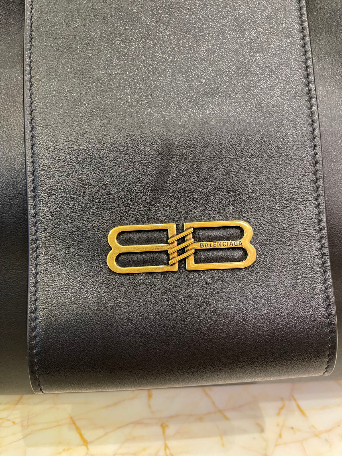 Balenciaga Handsfree M Clutch