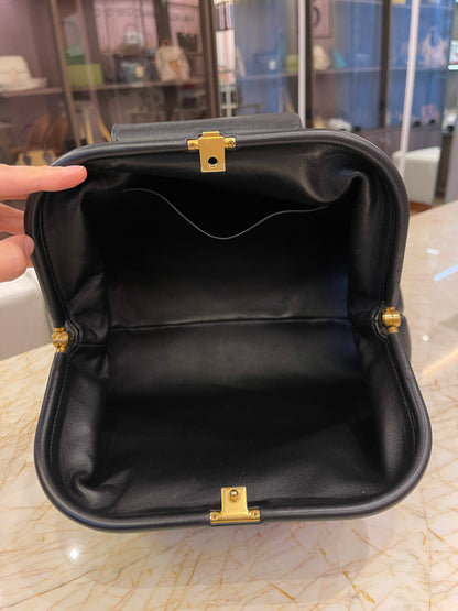 Balenciaga Handsfree M Clutch