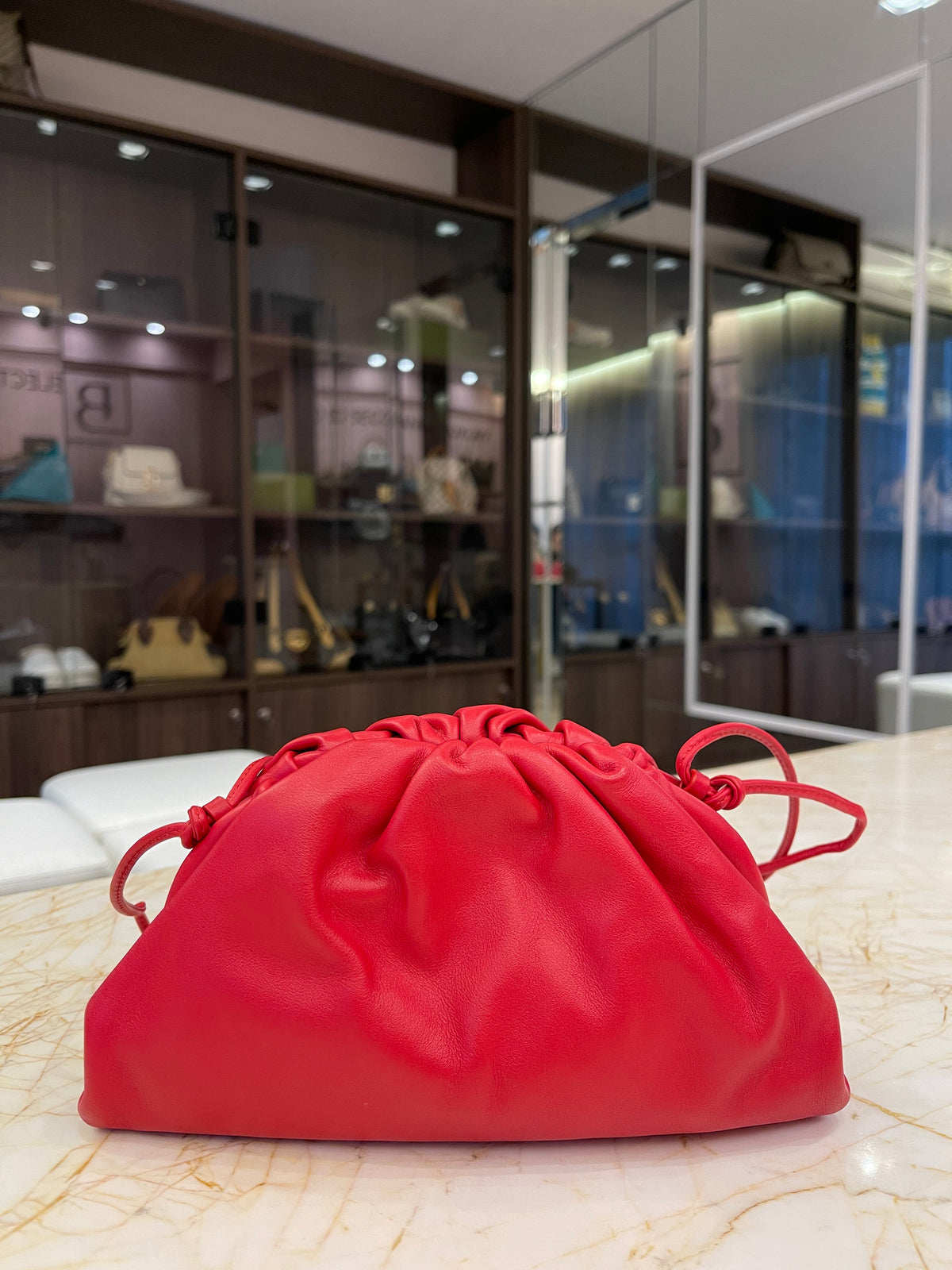 Bottega Veneta The Pouch Vermelha