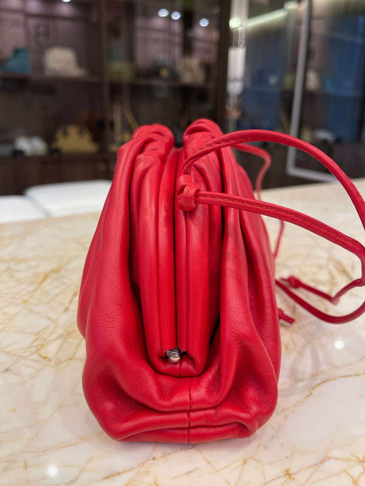 Bottega Veneta The Pouch Vermelha