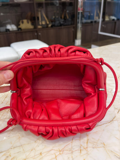 Bottega Veneta The Pouch Vermelha