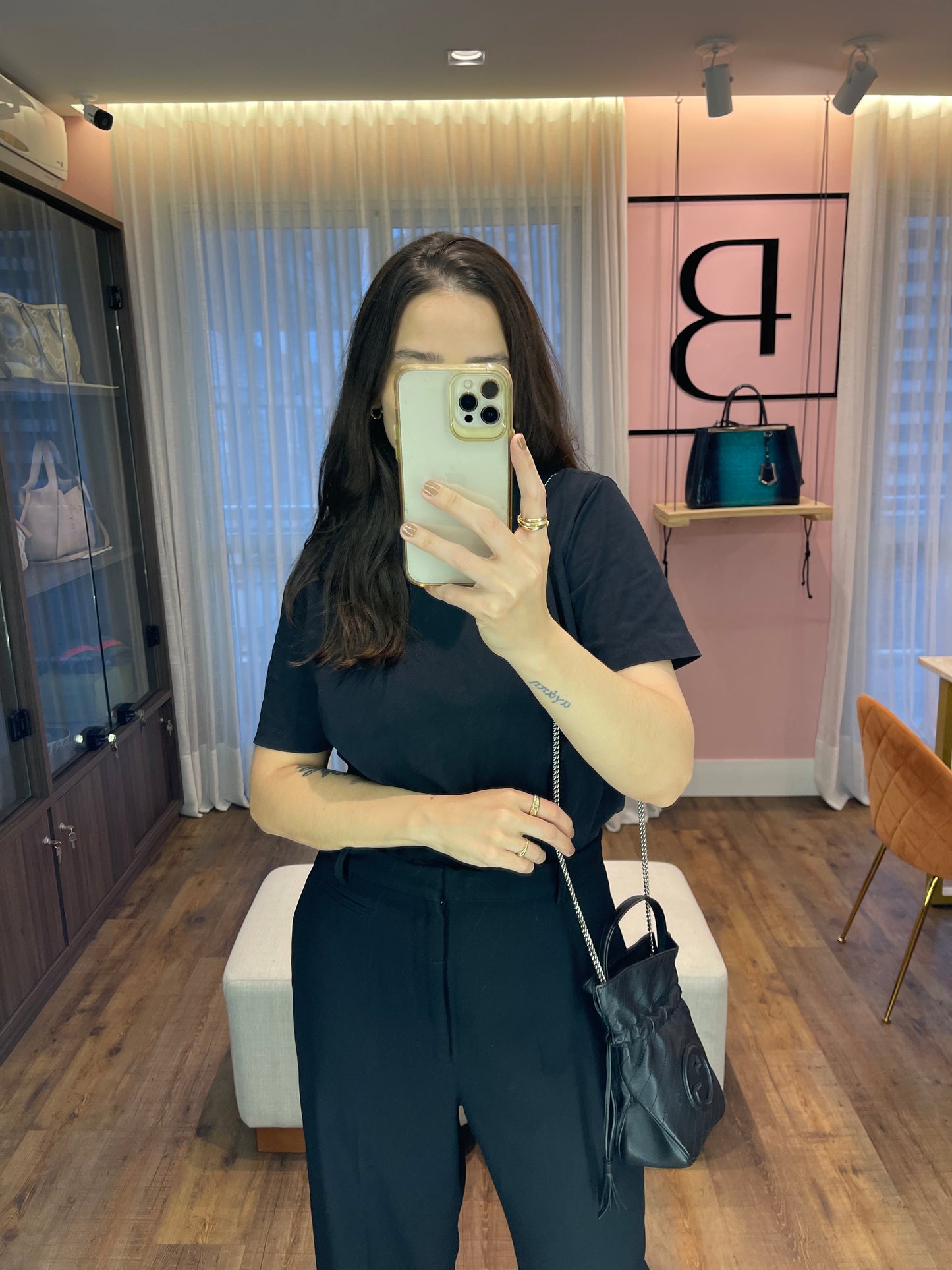 Gucci Bucket Mini Blondie Preta