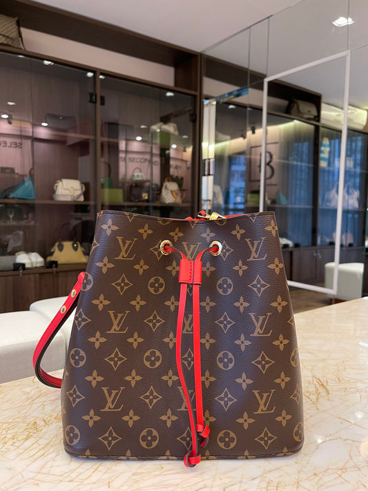 Louis Vuitton Néo Noé Monogram MM