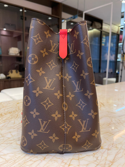 Louis Vuitton Néo Noé Monogram MM
