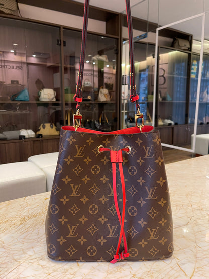 Louis Vuitton Néo Noé Monogram MM