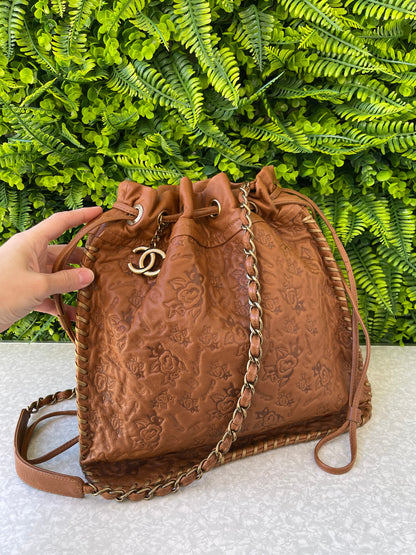 Chanel Floral Embossed Leather Marrom