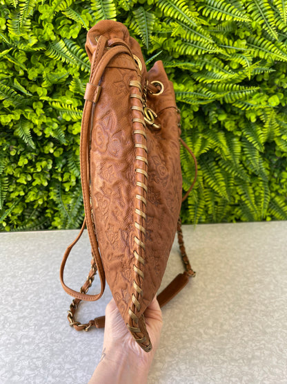 Chanel Floral Embossed Leather Marrom