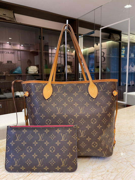 Louis Vuitton Neverfull Monograma MM