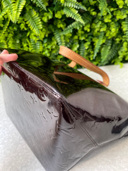 Louis Vuitton Bellevue Verniz Vinho