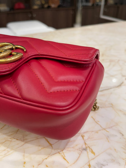 Gucci Mini Marmont GG Vermelha