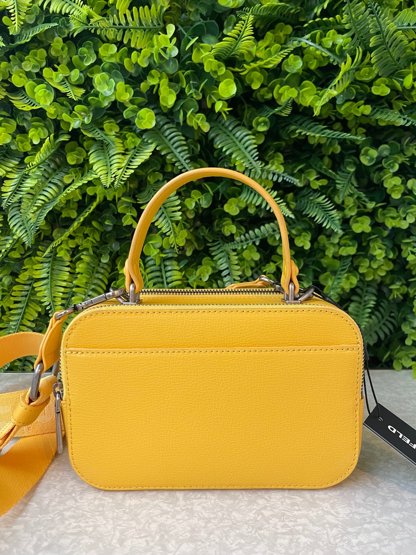 Karl Lagerfeld Paris Simone Amarela