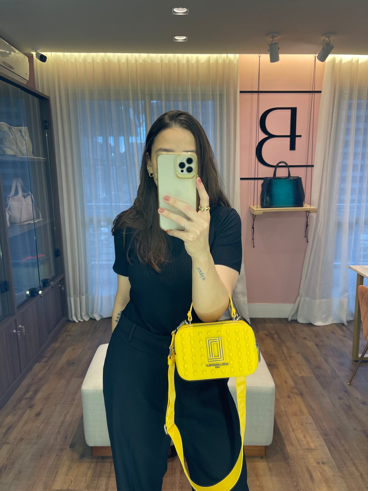 Karl Lagerfeld Paris Simone Amarela