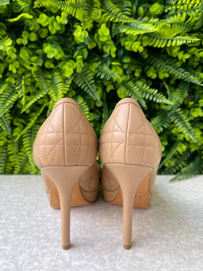 Sapato Christian Dior Cannage Bow Bege