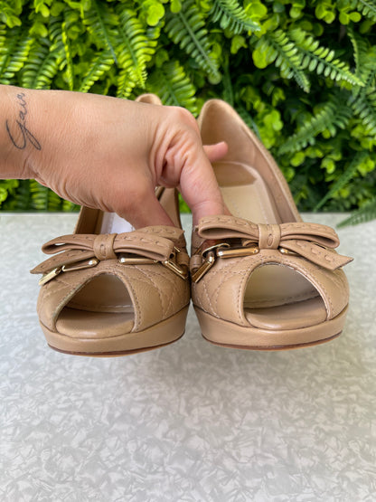 Sapato Christian Dior Cannage Bow Bege