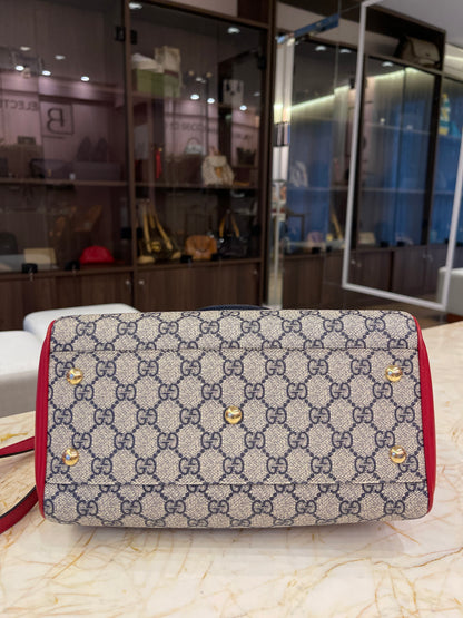 Gucci Boston GG Supreme