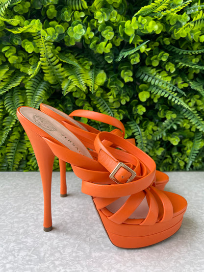 Sandália Versace em Couro Laranja