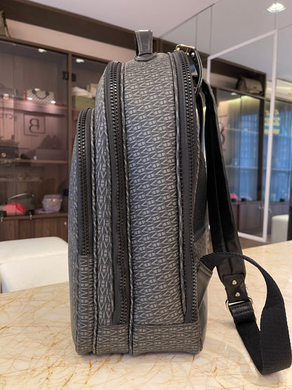 Mochila Victor Hugo Zaina
