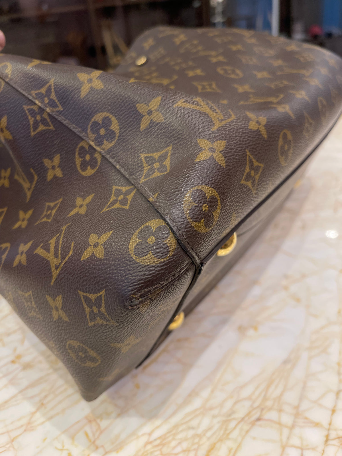 Louis Vuitton Montaigne Monogram GM