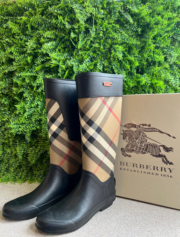 Bota Burberry Haymarket