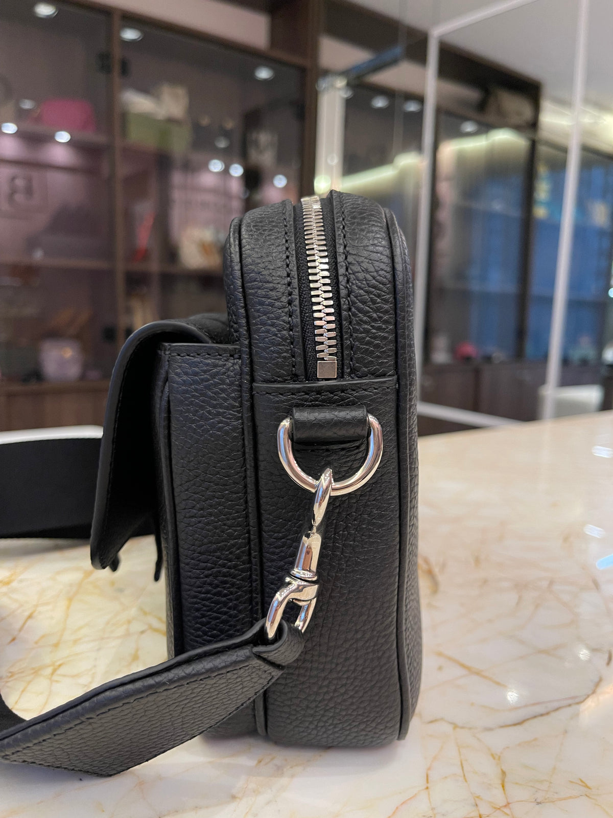 Gucci Web Stripe Messenger Small