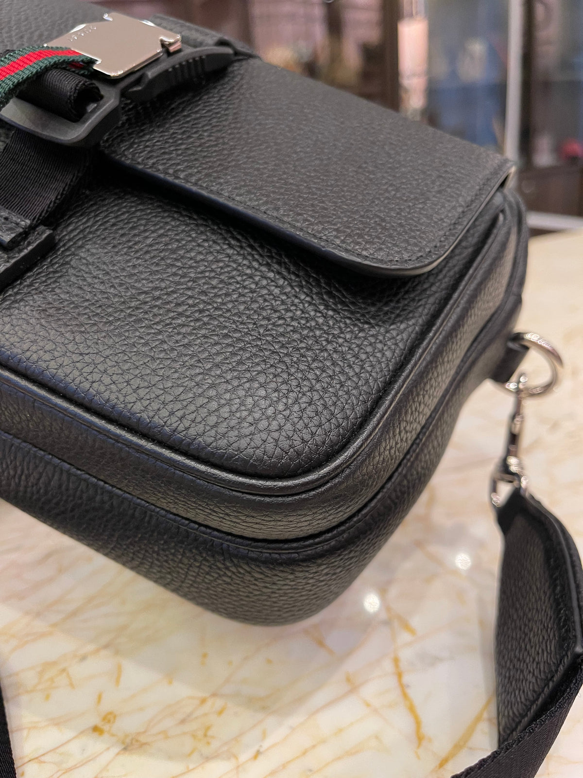 Gucci Web Stripe Messenger Small