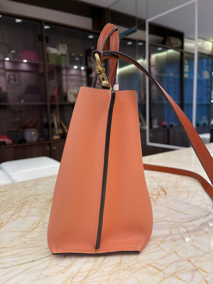 Coach Willow Tote 24