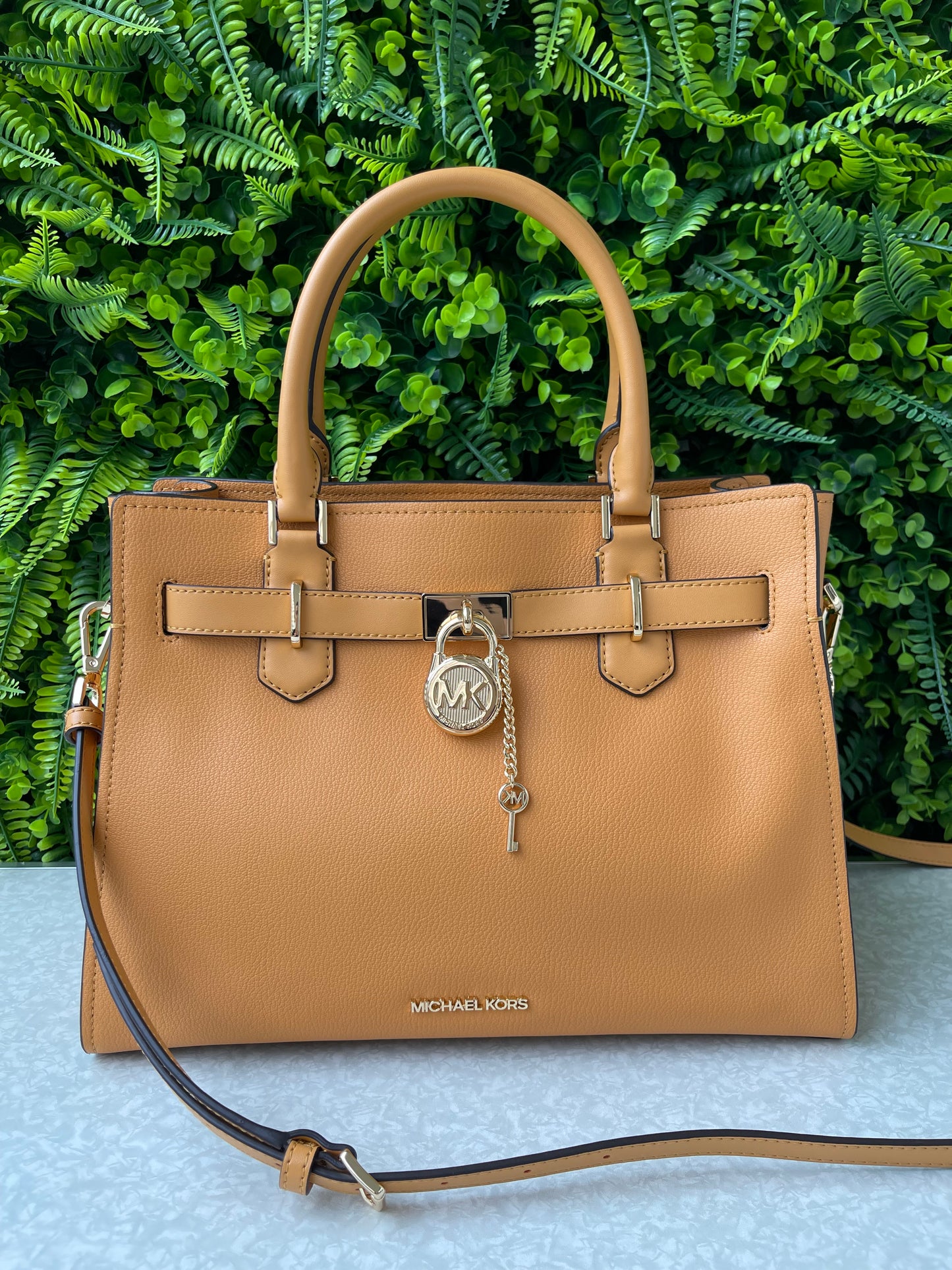 Michael Kors Hamilton Amarela