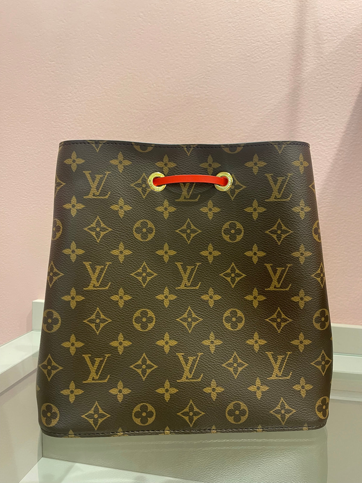 Louis Vuitton Néo Noé Monogram MM