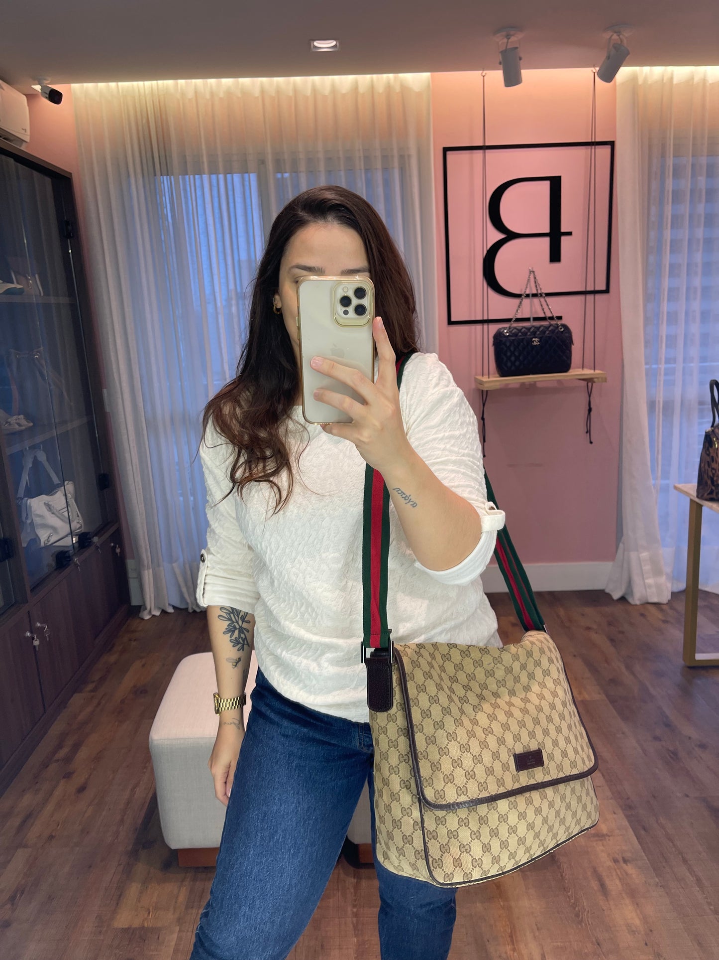 Gucci messenger Monogram Bege