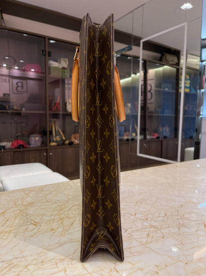 Louis Vuitton Sac Plat Monogram