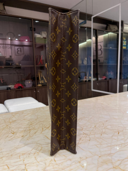 Louis Vuitton Sac Plat Monogram